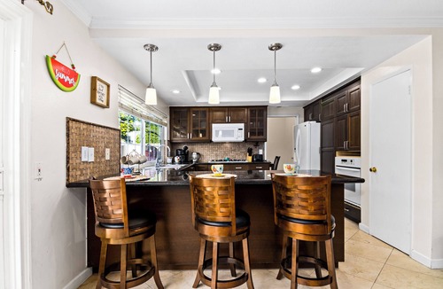 Fullerton House | Fun-Filled Family Vacay Home! 15 min to Disney!