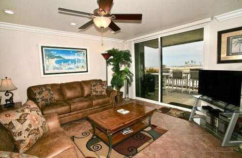 Townsite House | G25 - Palm Beach Cottage