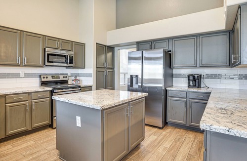 Garden Lakes House | Game Room & Backyard Oasis: Avondale Group Getaway