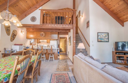 Arnold Ski Chalet | Garber Kiowa Retreat - Near Lakes & Rivers