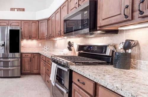 Prescott Apartment | *Gas Fireplace *Spacious *Family Friendly *Hot Tub
