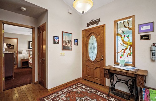 Atascadero Cabin | Gateway to the California Central Coast Sleeps 10 accept 14- 5 Bedrooms 4 Baths