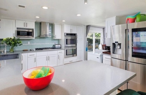 Mission Viejo House | GigabitInternet, DualMasters, SteamShower, HeatedPool/Tub, Amazing Sunsets/Views