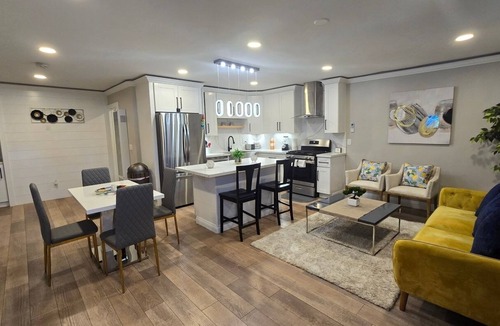 La Presa Apartment | Gillespie 1059 unit A 2bed 2Bath by SD STAY