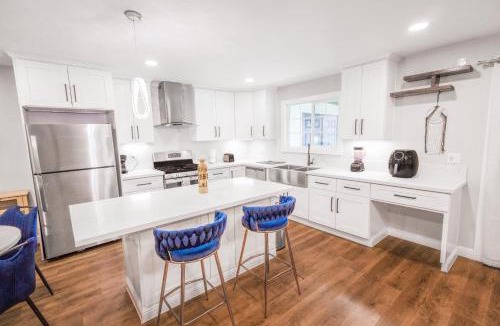La Presa Apartment | Gillespie Drive 1063 Unit B by sdstay