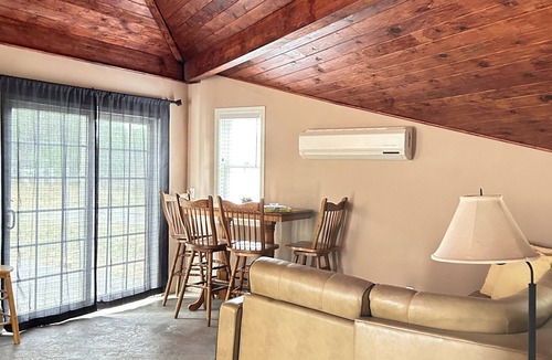 Camp Verde Cabin | Glamping cabin- 10 min from Verde River day use Perfect to unplug & be w/nature