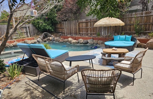 Antelope House | Globetrotters cottage with 2 Queen Master suite, KING SUITE Flexible checking*