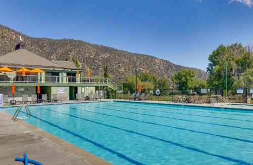 Pine Mountain Club House | Golf & Swim! Pine Mtn Club Retreat w/Game Area