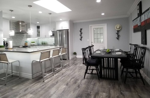 Stockton House | GORGEOUS REMODELED HOUSE - 4 BED/ 3 BTH