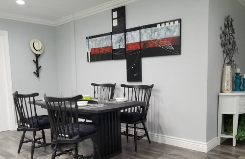 Stockton House | GORGEOUS REMODELED HOUSE - 4 BED/ 3 BTH