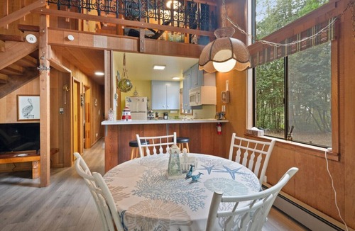 Gualala Cabin | Grandma's Cabin by the Sea