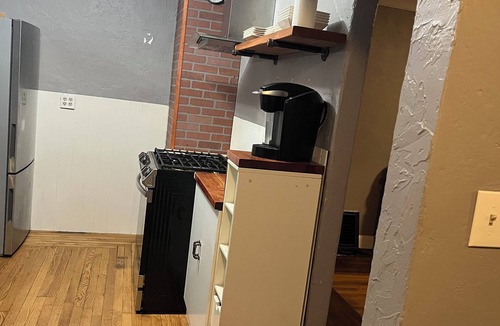 Oakdale House | Grandmas house. Peaceful 2-bedroom get away in Oakdale