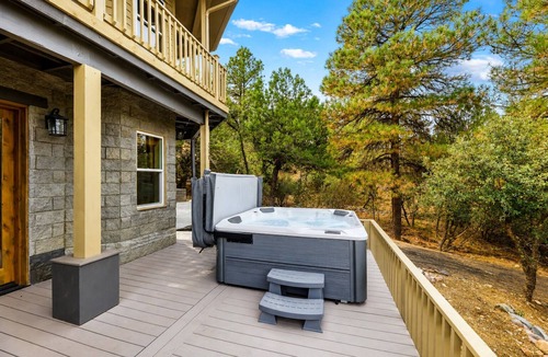 Prescott House | Granite Pines Chalet