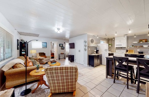 Gualala House | Gualala 2BR dog-friendly coastal cabin with firepit near trails