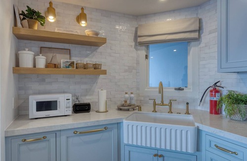 Avalon Condo | H163: Beautifully Remodeled 2bd Villa w/Views