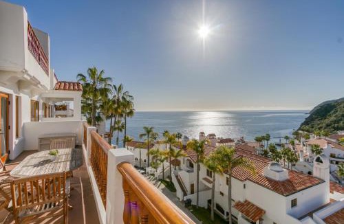 Avalon House | H1778 - Hamilton Cove Villa 17-78