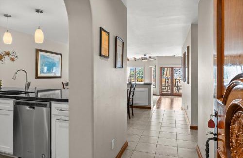 Avalon House | H1780 - Hamilton Cove Villa 17-80