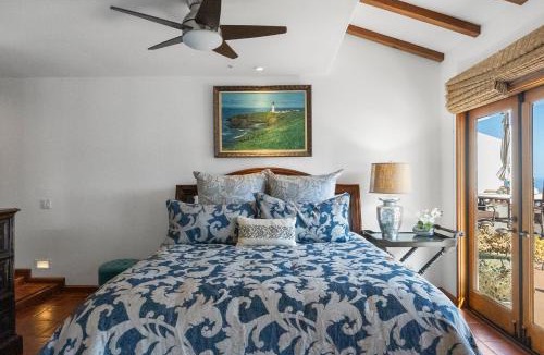 Avalon House | H1864 - Hamilton Cove Villa 18-64