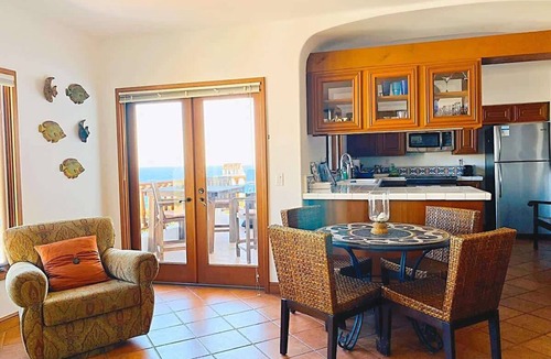 Avalon Villa | Hamilton Cove-Sunrise Bliss Ocean View w/golf cart