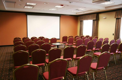 Folsom Hotel | Hampton Inn & Suites Folsom
