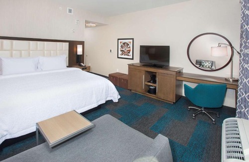 El Segundo Hotel | Hampton Inn & Suites LAX El Segundo
