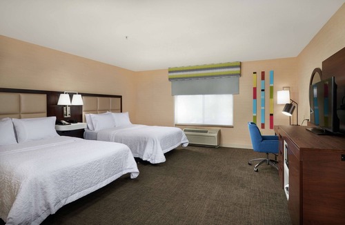 Surprise Hotel | Hampton Inn & Suites Phoenix-Surprise