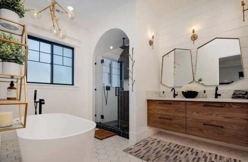 Folsom House | Hand Crafted Colonial-Style Home In Old Folsom!