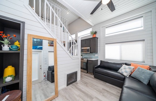 Parker Strip House | Hang Up and Hang Out, at Roadrunner Resort