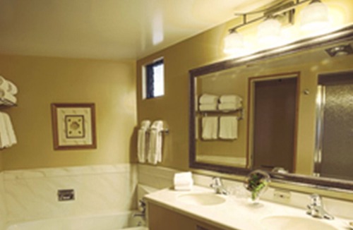 Ventura Condo | Harbortown Point Studio Condo - Ocean & Harbor Views - Ventura, California