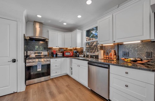 Los Gatos Other | Harlan House, Luxury Homestead