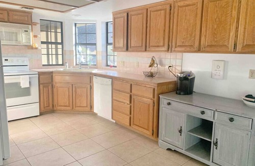 Lake Havasu City House | Havasu Coral Reef - Desert Backdrop, Trail Access, Pets, Fire pit