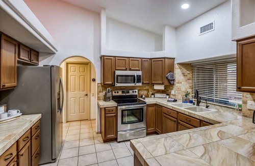 Lake Havasu City House | Havasu Paradise Resort