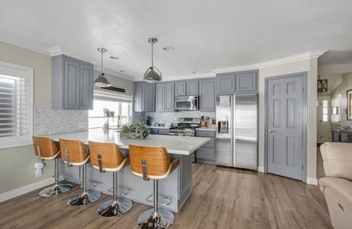 Huntington Beach House | HB Regal Gem - Minutes To Beach, Spa, Patio
