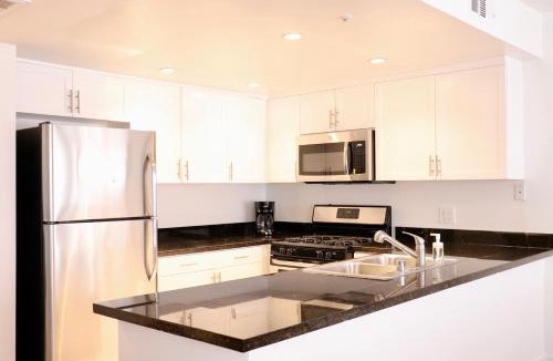 Norma Triangle Apartment | Heart Of West hollywood 2 Bedroom 2 Bath Free Parking