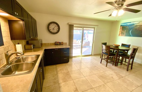Tempe House | Heated Pool & Hot Tub ⭐️ Mins to Old Town, ASU, Hiking and ⛳️