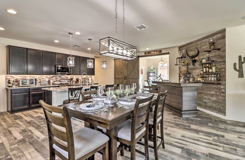 Estrella Mountain Ranch House | Heated Pool + Putting Green: Goodyear Retreat!