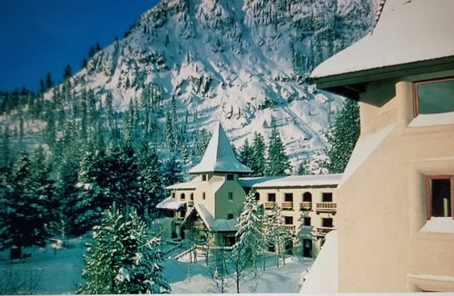 Olympic Valley House | HEATED POOL