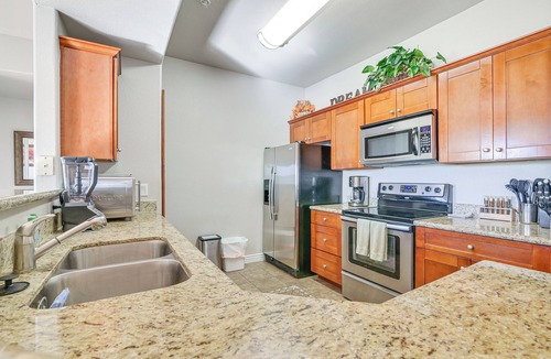 Fountain Hills Condo | Hike & Golf in Fountain Hills! Resort-Style Condo