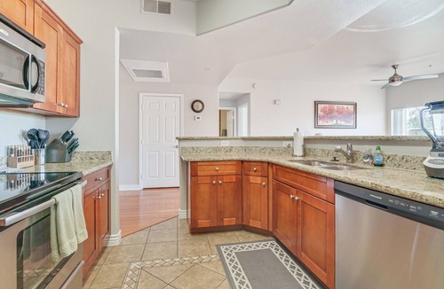 Fountain Hills Condo | Hike & Golf in Fountain Hills! Resort-Style Condo
