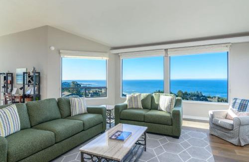 Sea Ranch House | Hillside Family Home for 10 With Panoramic Ocean Views