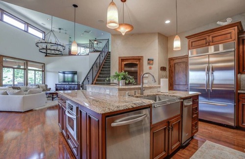 Redding House | Hilltop Estate Pool Table, Gym, Mountain Views