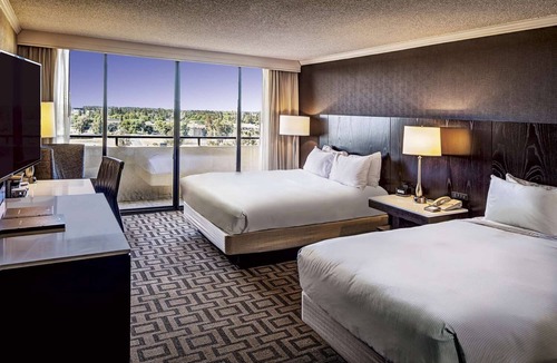 Sacramento Hotel | Hilton Sacramento Arden West