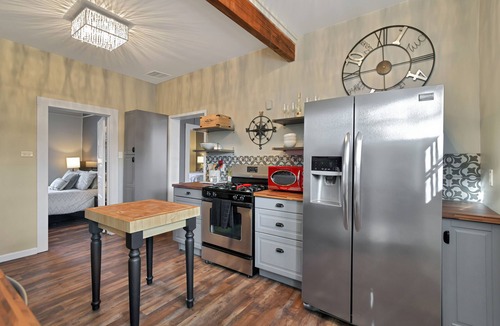 Prescott Cottage | Historic Craftsman home just steps from Whiskey Row!