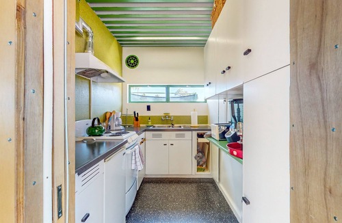 Uptown Design District Apartment | Historic flat in the heart of downtown with pool access and private terrace