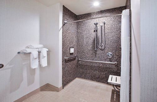 Ontario Hotel | Holiday Inn Ontario Airport by IHG