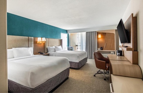 Rio Lindo Hotel | Holiday Inn Oxnard - Ventura by IHG