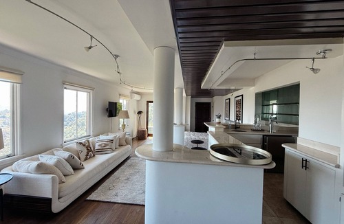Hollywood Hills West Villa | Hollywood Hills View Villa Near Sunset BLVD ·Rooftop