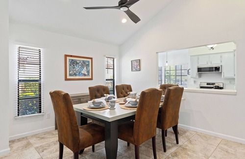 Via Marina Condo | Home by the Harbor - Quiet 2-bedroom near the beach, walk to everything