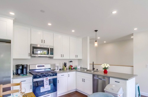 National City House | Home Near Downtown SD Gaslamp & Beach, 3-Bed 3-Bath