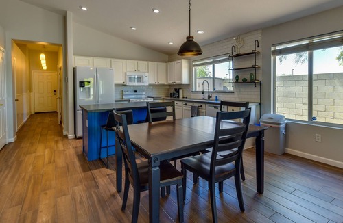 Gilbert House | Home w/Poolside Escape! 5 Mi to Dtwn Gilbert